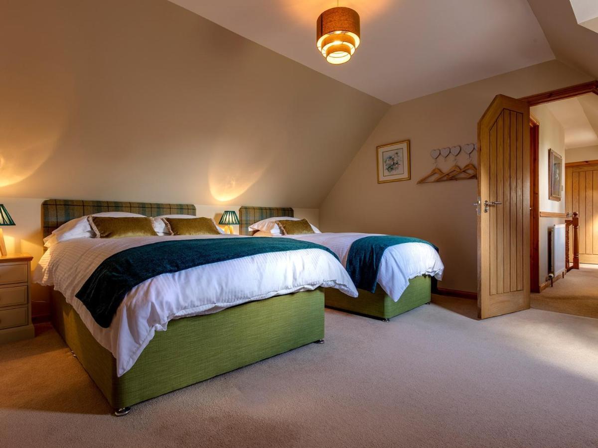 The Birches Bed & Breakfast Dundonnell Room photo